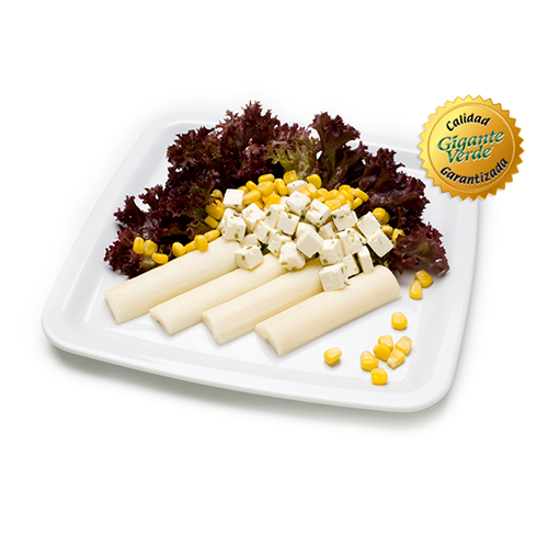 Ensalada Fresca de Palmitos con Queso y Avellanas